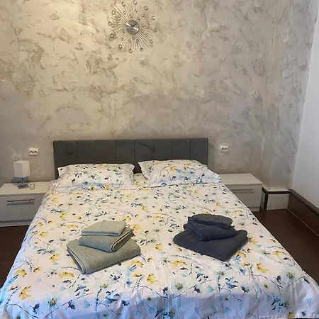 Apartment Alma City Center Residence Apartament Brasov